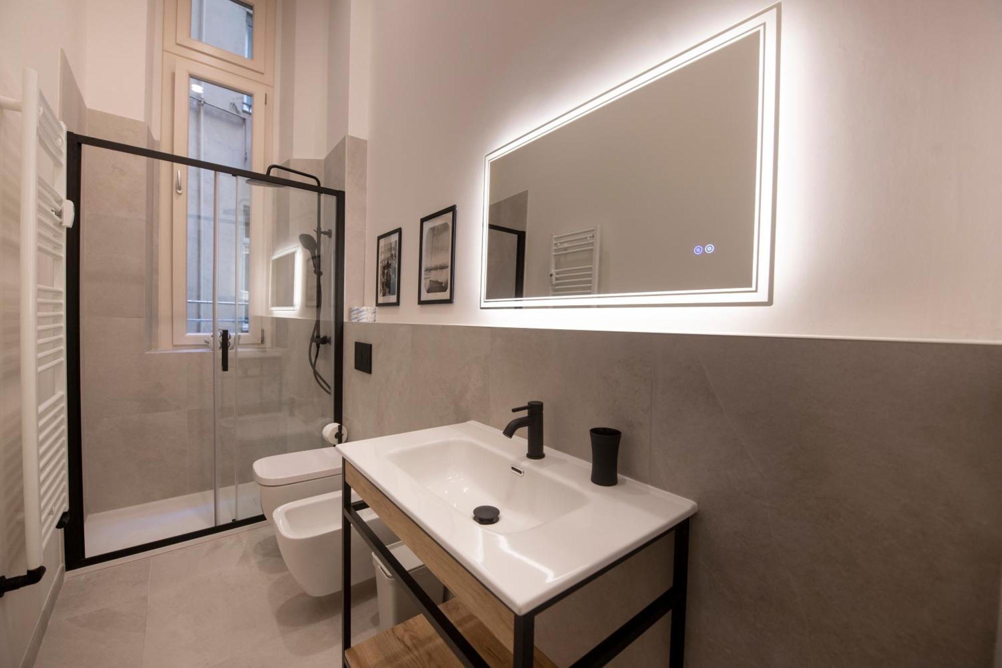 227 - Largo Zecca Luxury Apartment - Nel Cuore Del Centro Di Genova מראה חיצוני תמונה